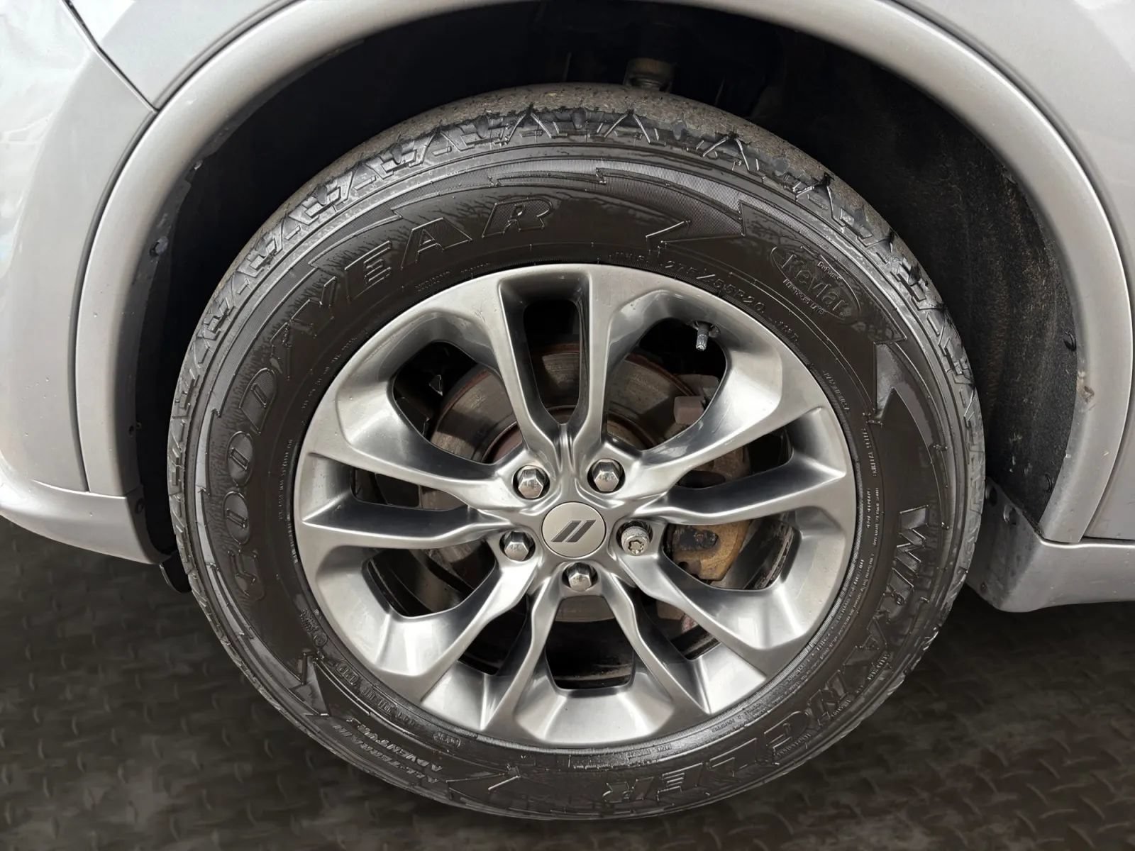 Used 2019 Dodge Durango GT AWD/4WD image 38