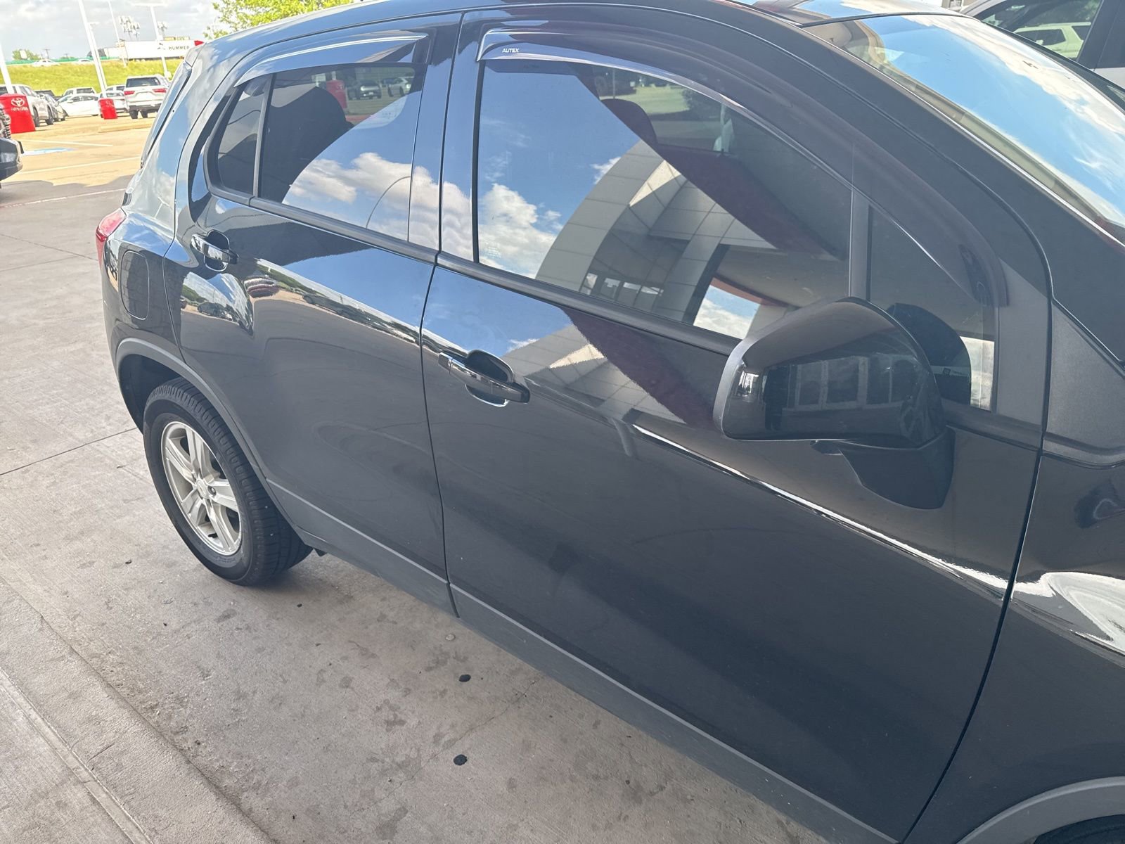 Used 2020 Chevrolet Trax LS w/ Tint and Cruise Package FWD image 20