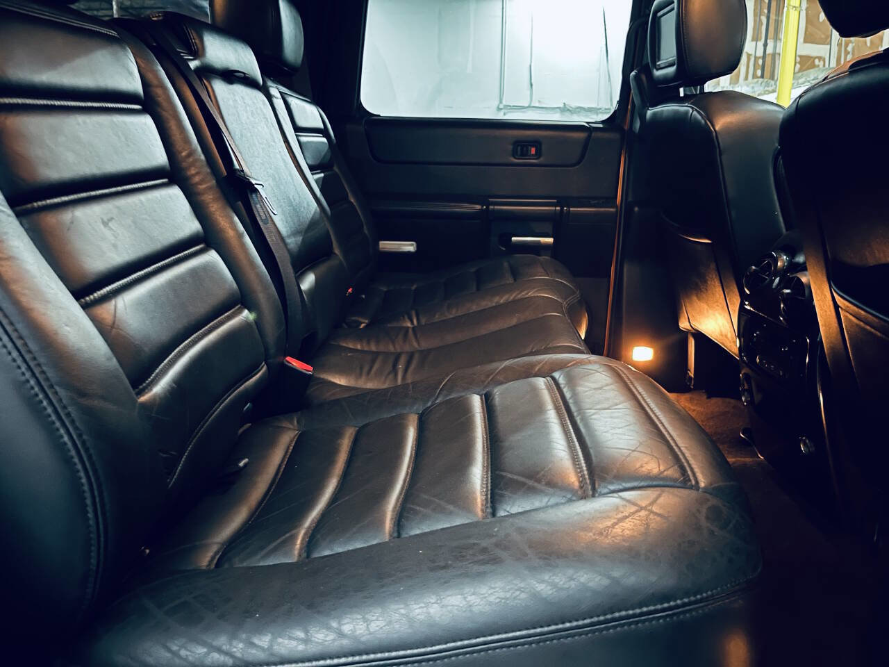 Used 2006 HUMMER H2 w/ Limited Edition H2 AWD/4WD image 24