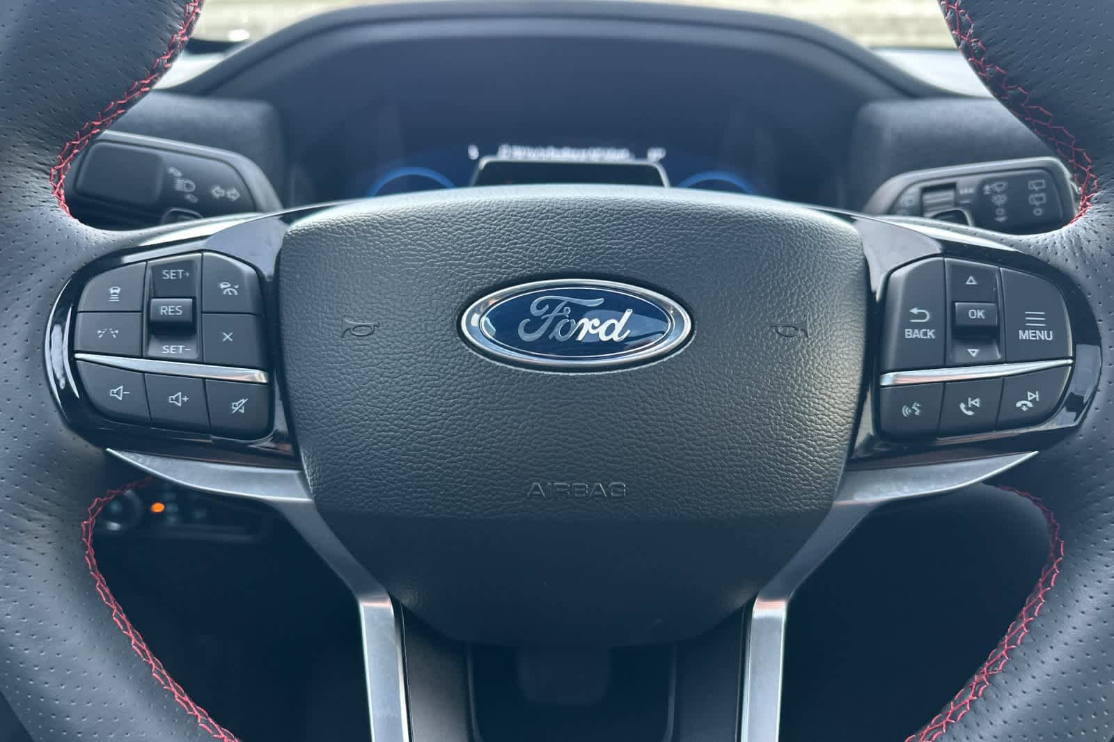 Certified 2025 Ford Explorer ST image 24