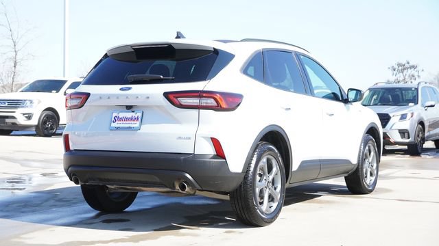 Used 2025 Ford Escape ST-Line AWD/4WD image 9