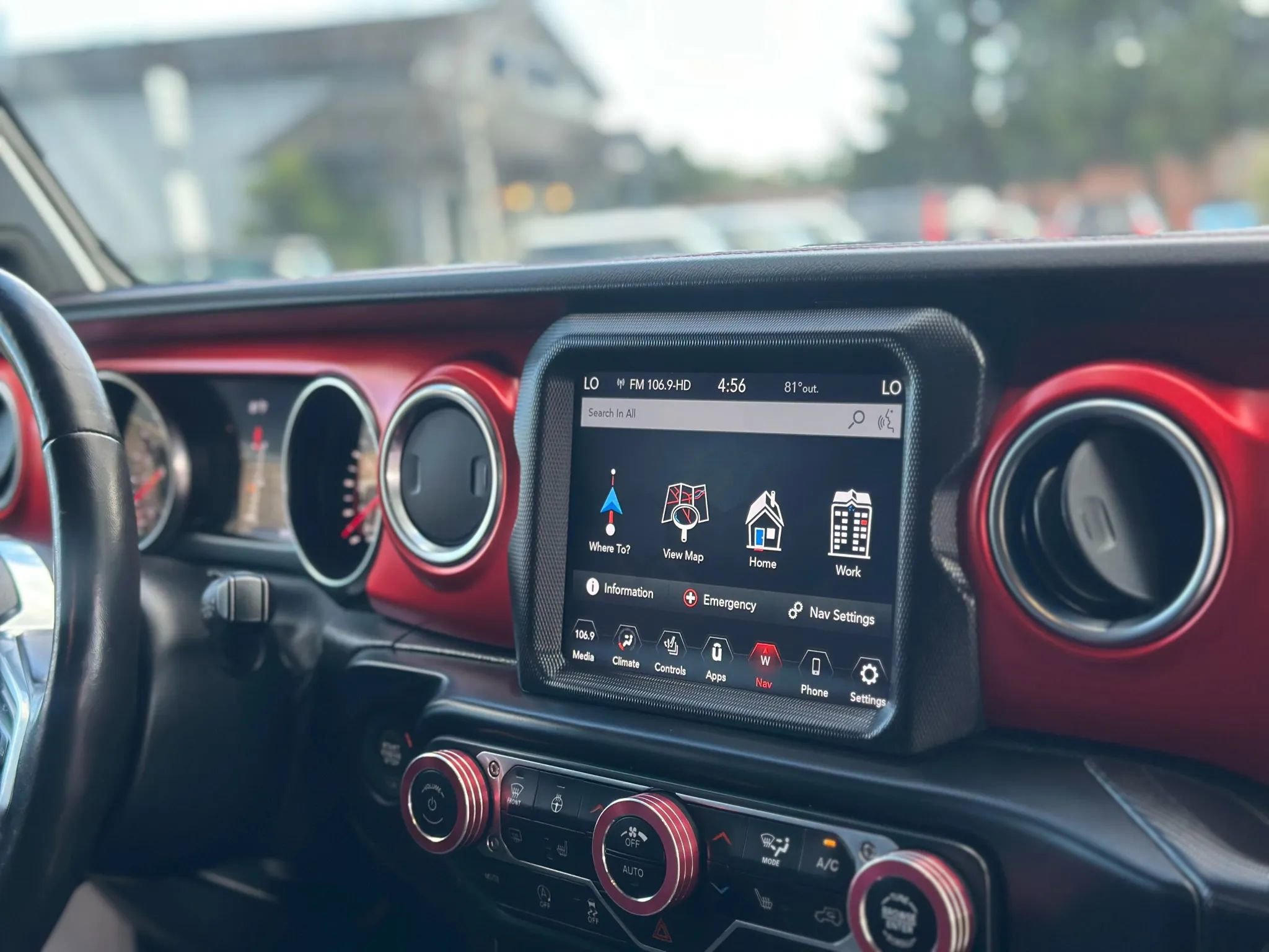 Used 2019 Jeep Wrangler Unlimited Rubicon image 25