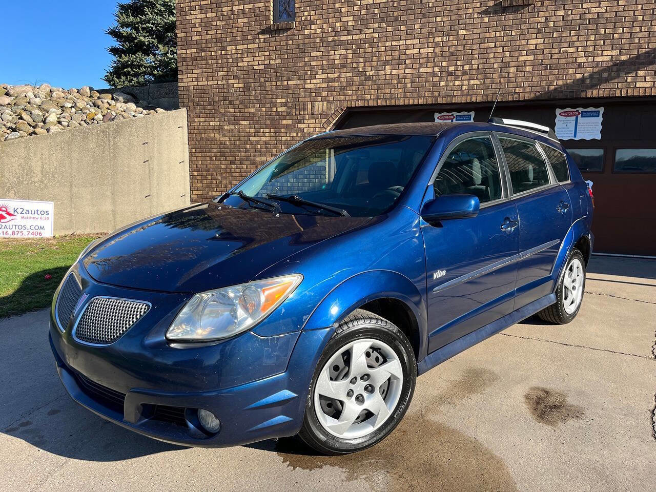 Used 2007 Pontiac Vibe w/ Preferred Package image 1