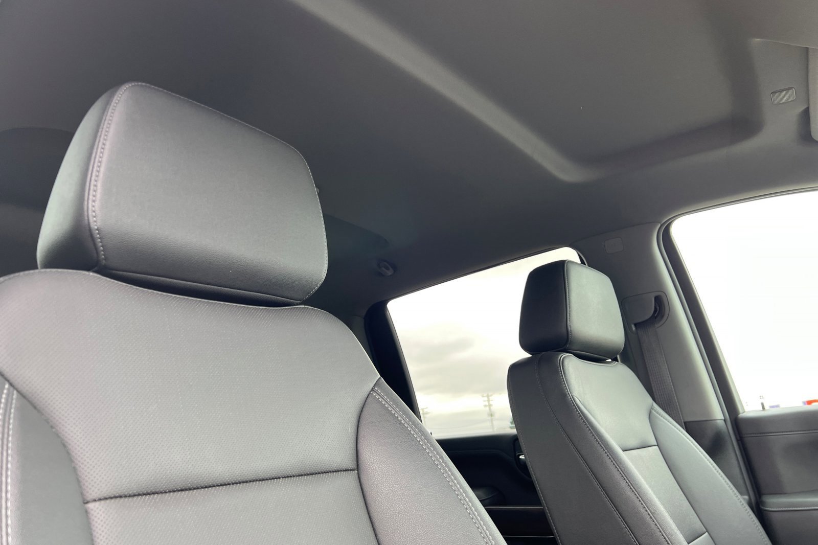 Used 2022 GMC Sierra 3500 SLT image 16