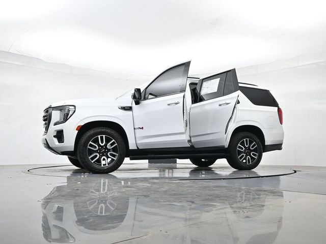 Used 2023 GMC Yukon AT4 w/ Technology Package AWD/4WD image 50