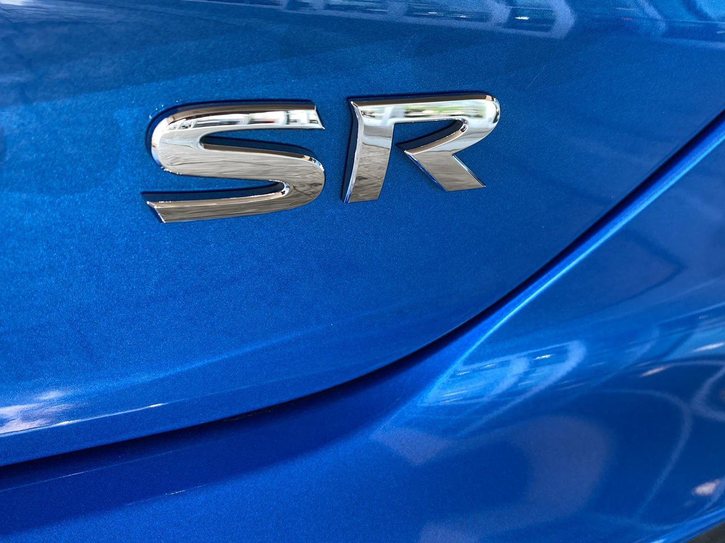 Certified 2021 Nissan Kicks SR image 9