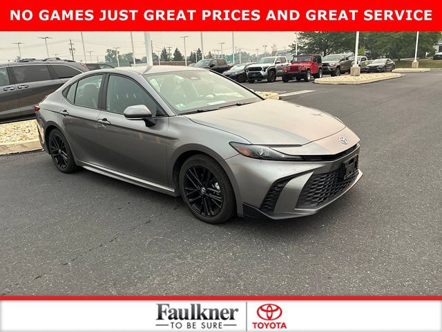 Certified 2025 Toyota Camry SE FWD image 2