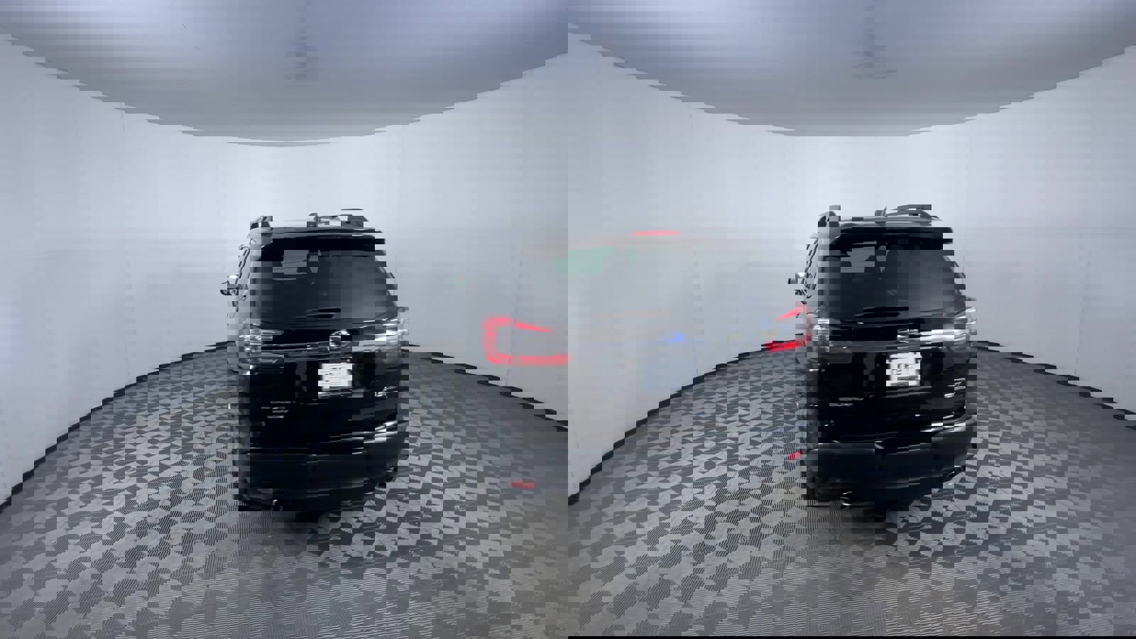 Certified 2023 Subaru Ascent Limited w/ Technology Package image 7