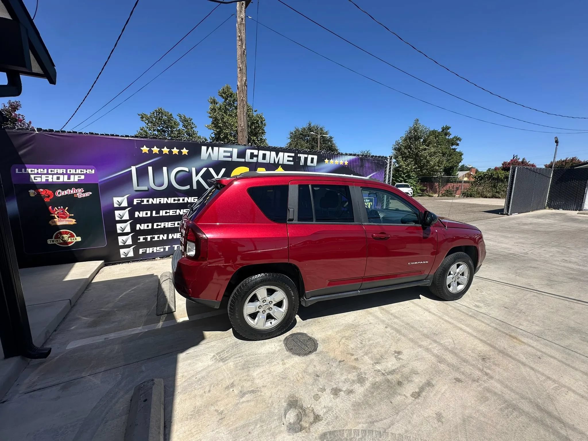Used 2015 Jeep Compass Sport w/ Power Value Group FWD image 4