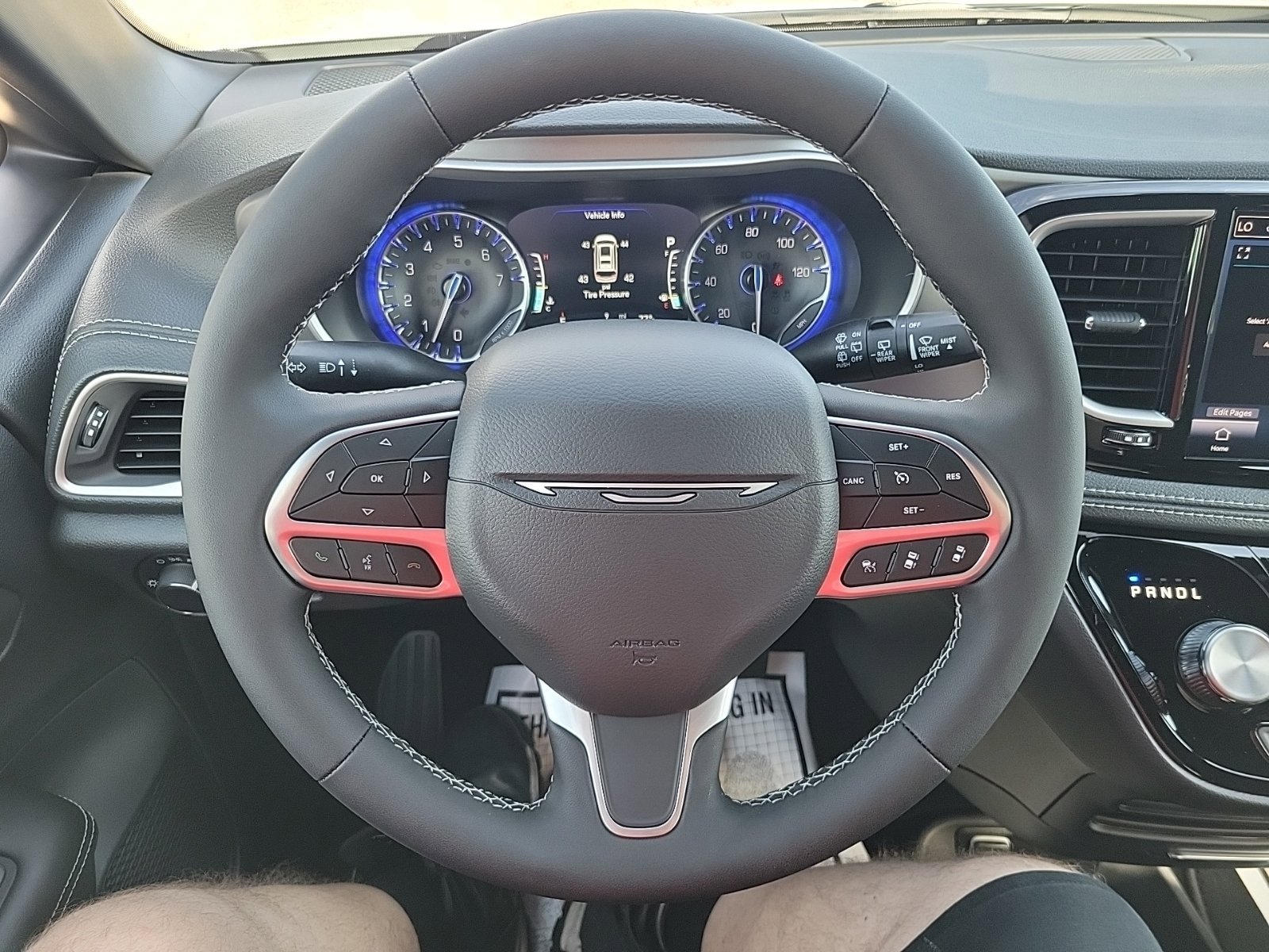 New 2027 Chrysler Pacifica Select FWD image 20