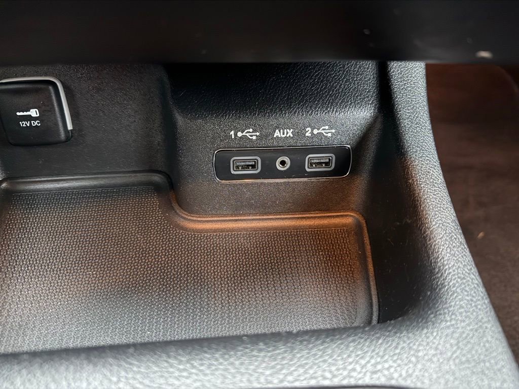 Used 2018 Dodge Durango GT image 32