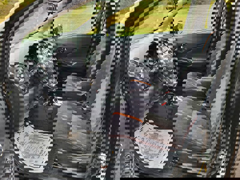 Used 2017 Nissan Versa Note SR image 15