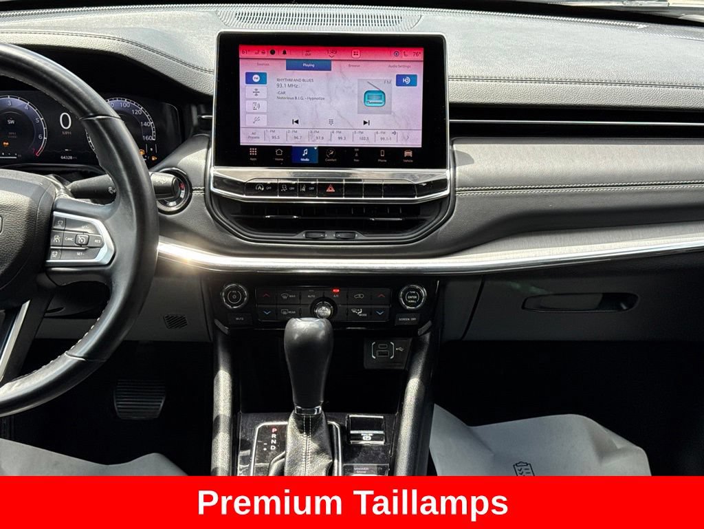 Used 2022 Jeep Compass High Altitude AWD/4WD image 19