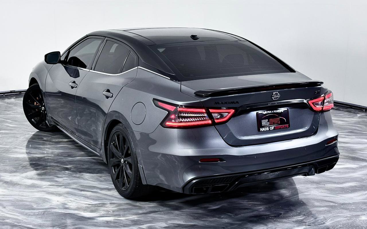 Used 2020 Nissan Maxima SR w/ Sport Mat Group FWD image 12