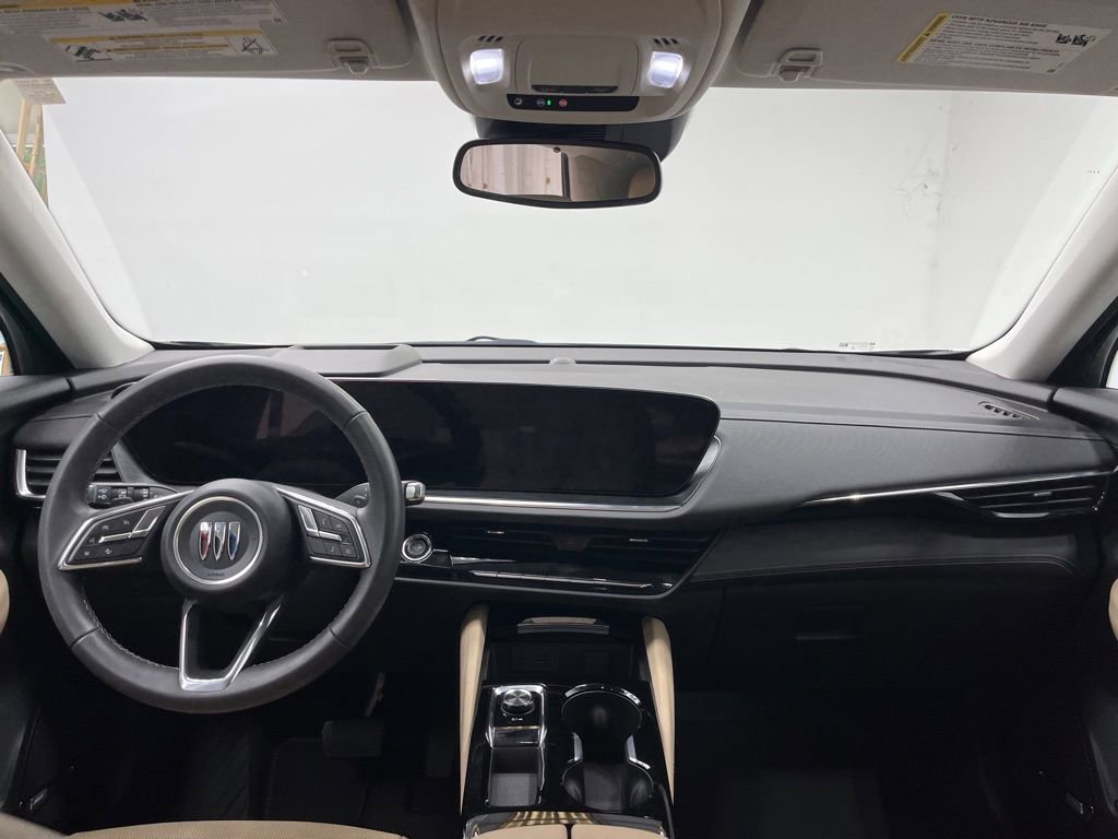 Used 2024 Buick Envision Preferred AWD/4WD image 17