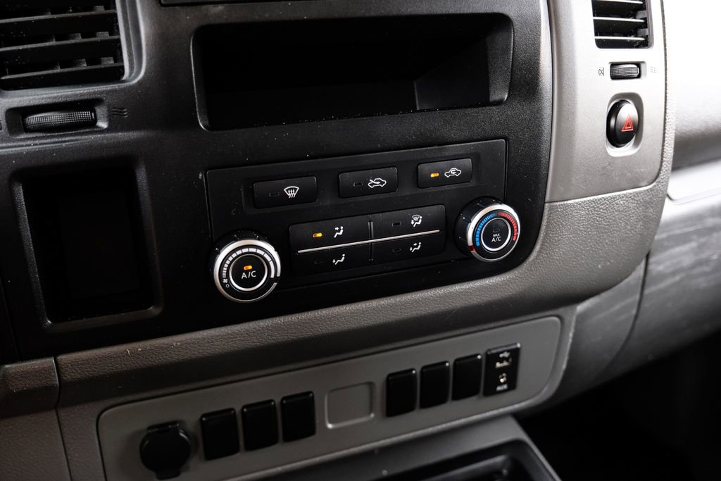 Used 2019 Nissan NV 2500 S image 17