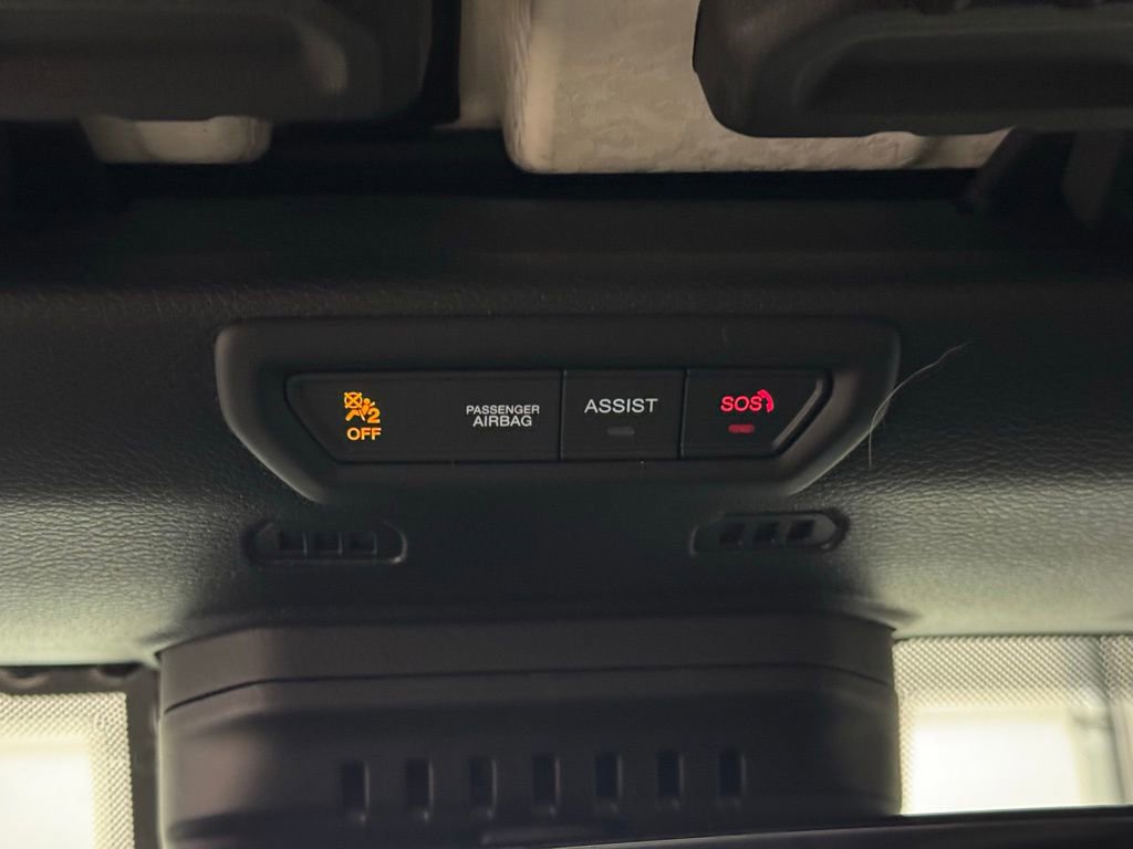 Used 2021 Jeep Wrangler Unlimited Rubicon w/ Trailer Tow Package image 36