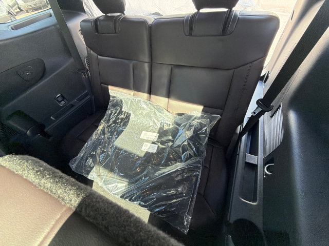 New 2027 Ford Explorer Platinum w/ 3.0L Ultimate Package RWD image 22