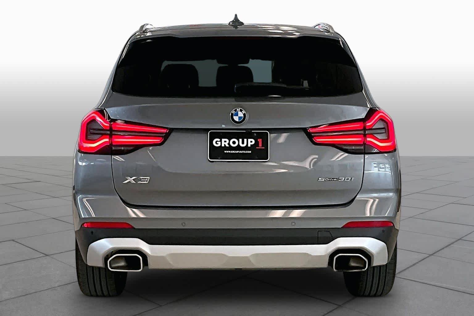 Used 2023 BMW X3 sDrive30i w/ Premium Package w/ZPA RWD image 4