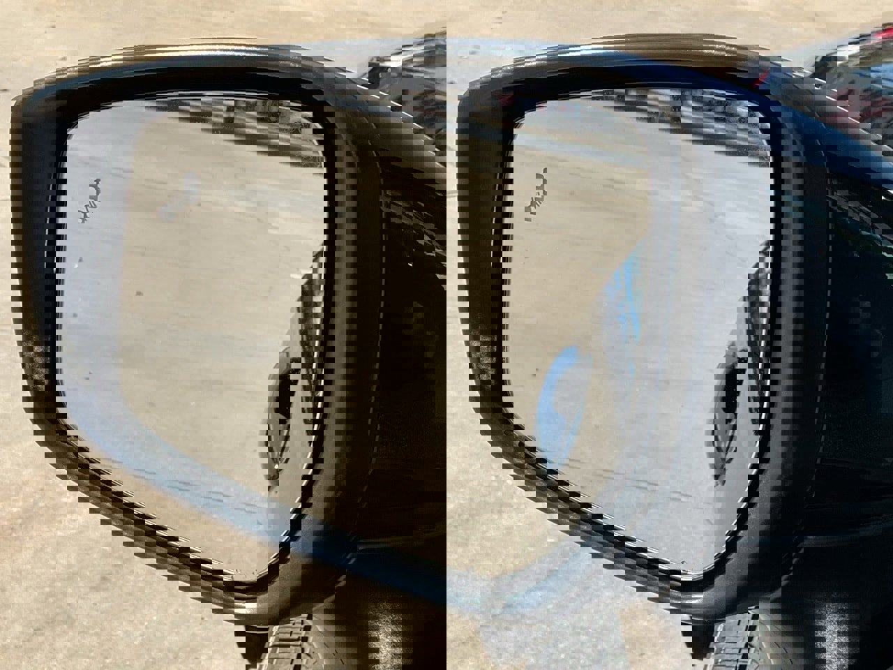 Used 2025 Nissan Versa SV w/ Trunk Package image 11