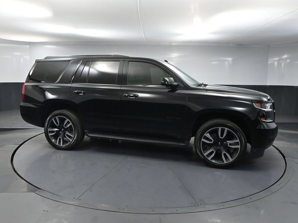 Used 2019 Chevrolet Tahoe LT w/ RST Edition AWD/4WD image 4