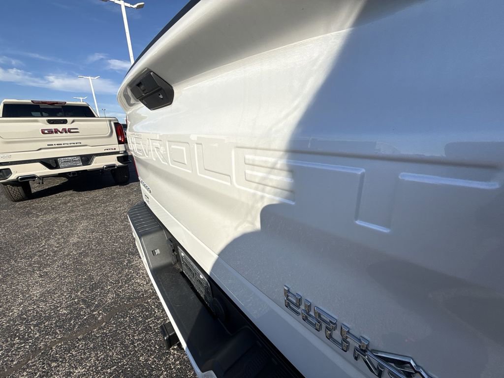 Certified 2021 Chevrolet Silverado 1500 High Country w/ Technology Package image 38