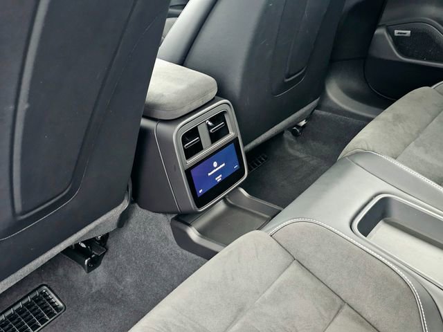 Used 2022 Porsche Taycan GTS image 26