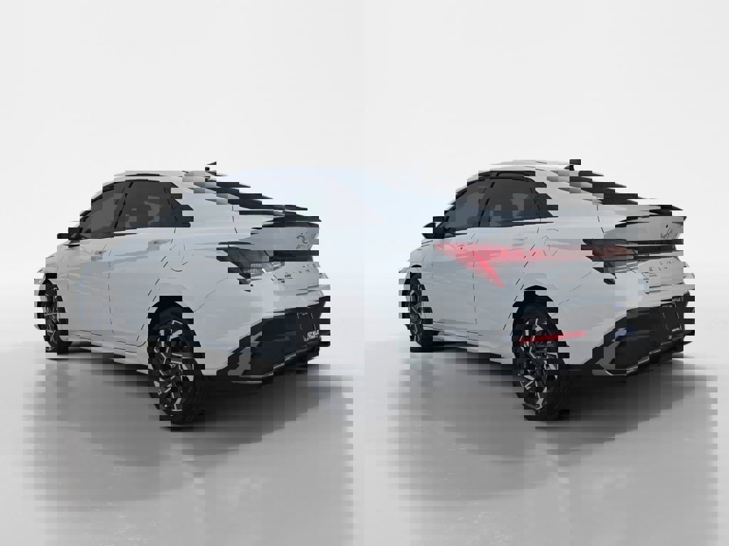 New 2025 Hyundai Elantra SEL image 5