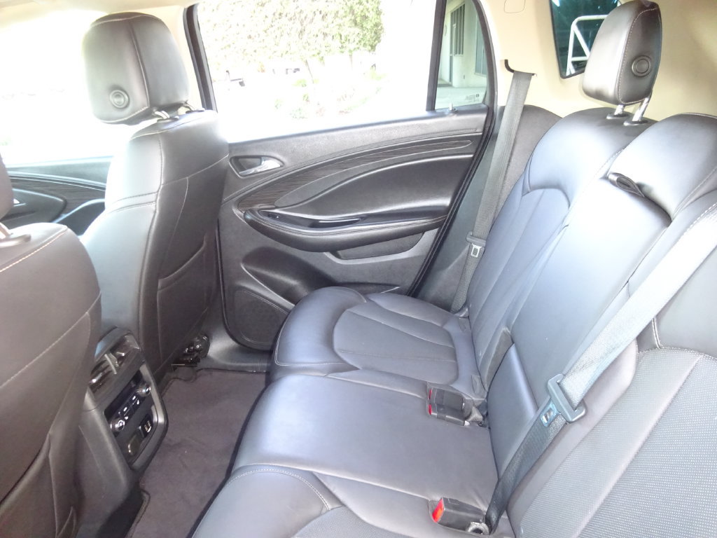 Certified 2017 Buick Envision Essence FWD image 20