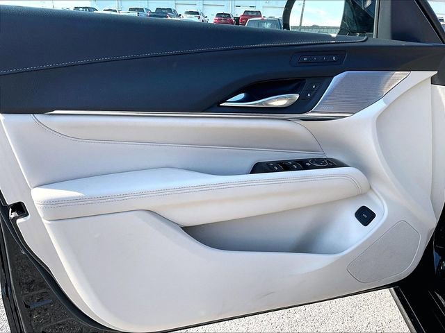 Used 2022 Cadillac CT4 Premium Luxury image 9