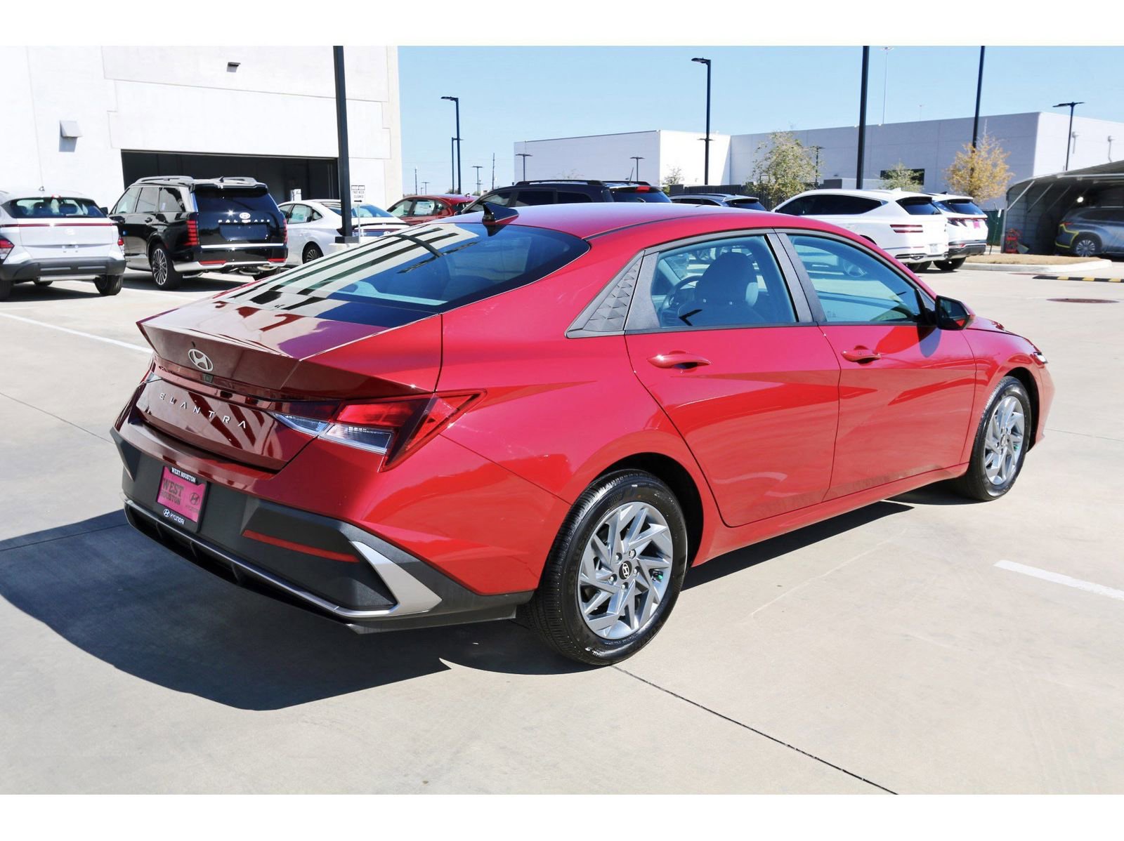 Certified 2024 Hyundai Elantra SEL image 8