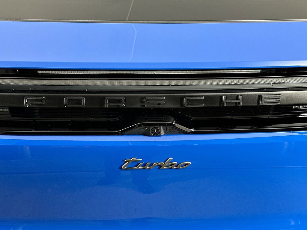 New 2026 Porsche Macan Turbo Electric image 35