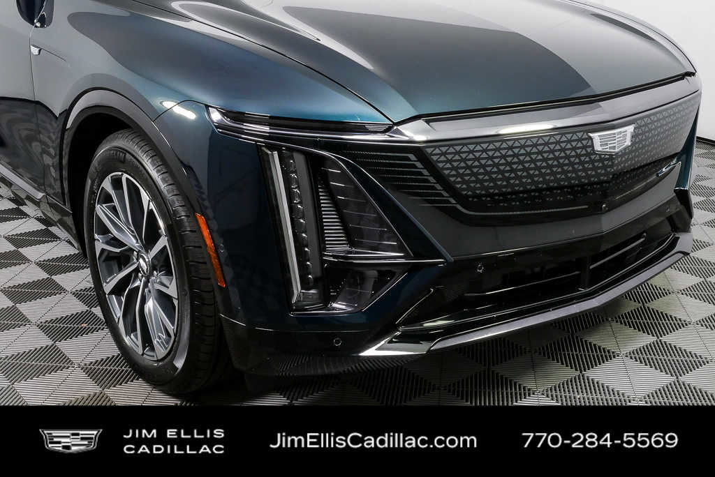 Certified 2024 Cadillac Lyriq Sport image 37