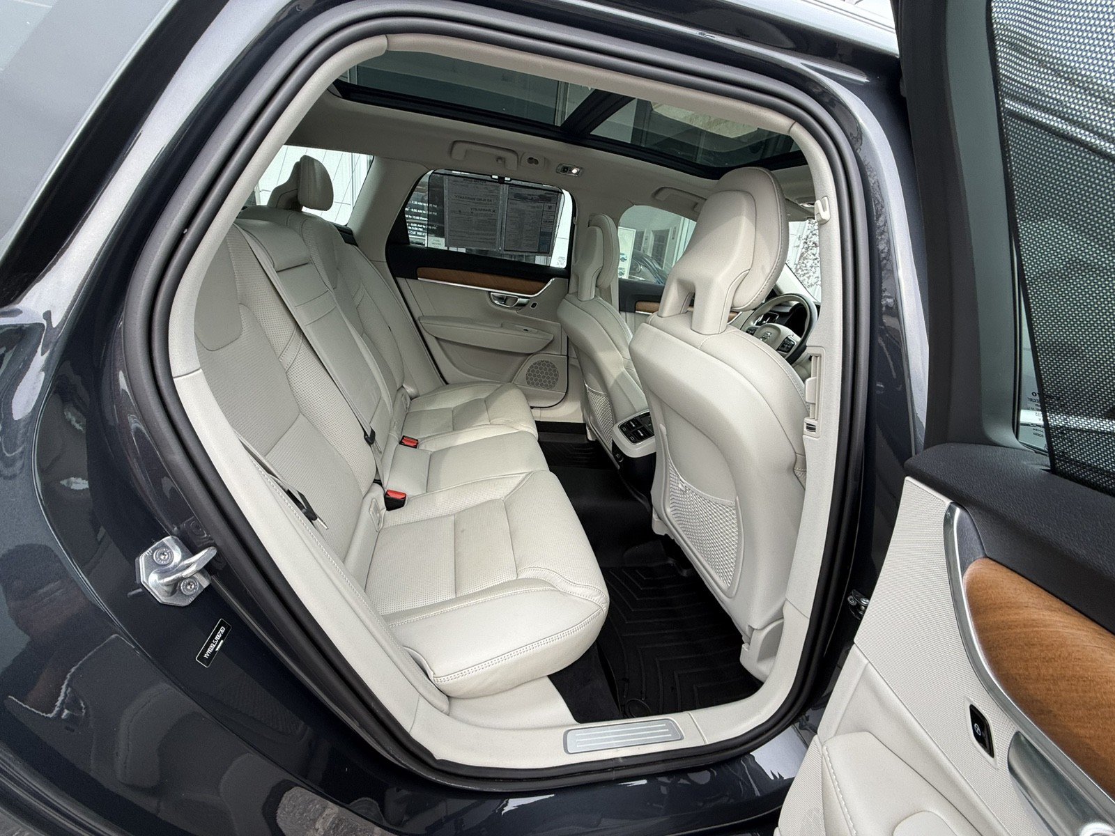 Used 2018 Volvo V90 T5 Inscription FWD image 22