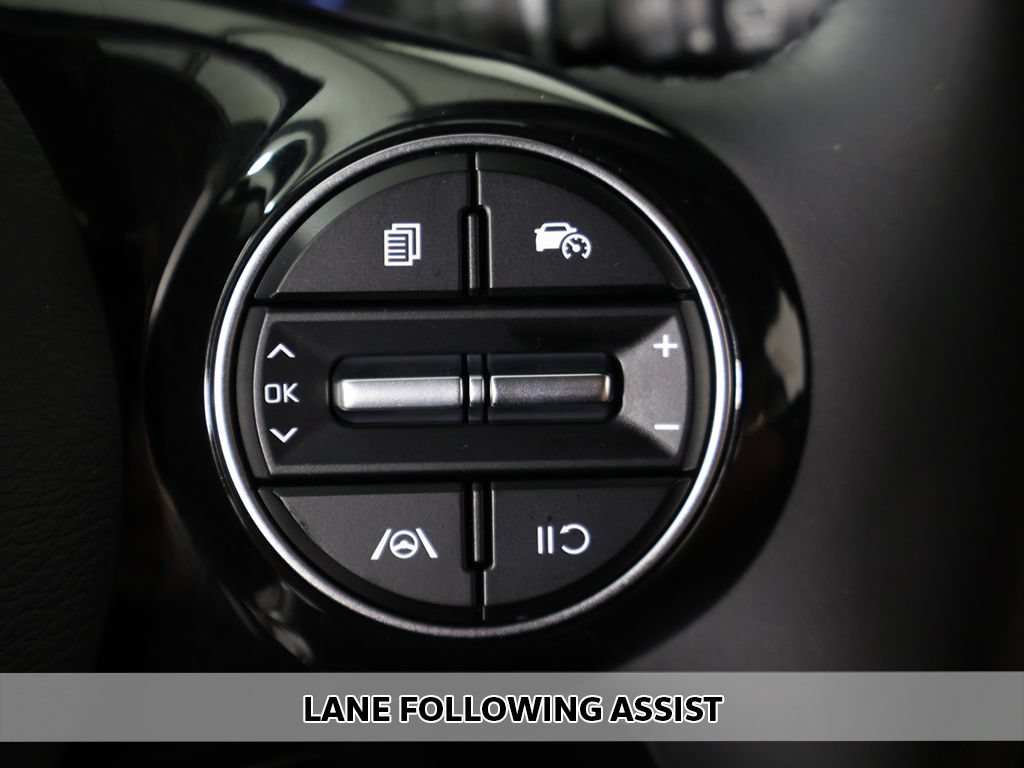 Used 2025 Kia Soul EX FWD image 5