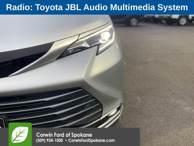 Used 2025 Toyota Sienna Platinum image 8