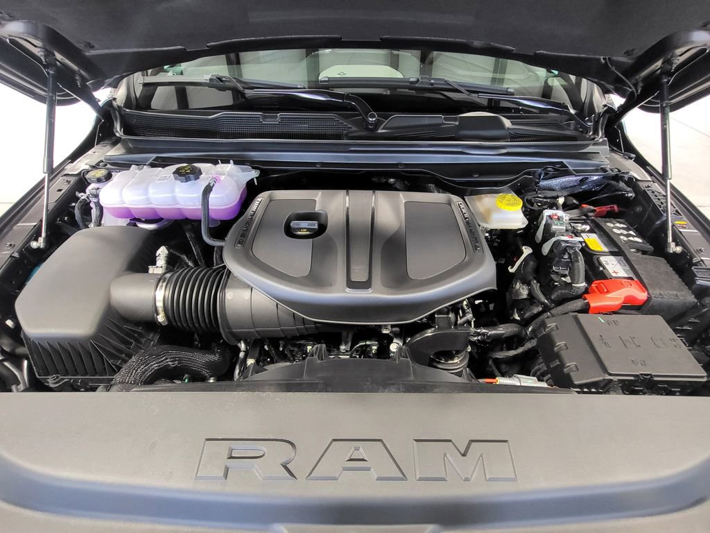 New 2026 RAM 1500 Laramie w/ Night Edition AWD/4WD image 9