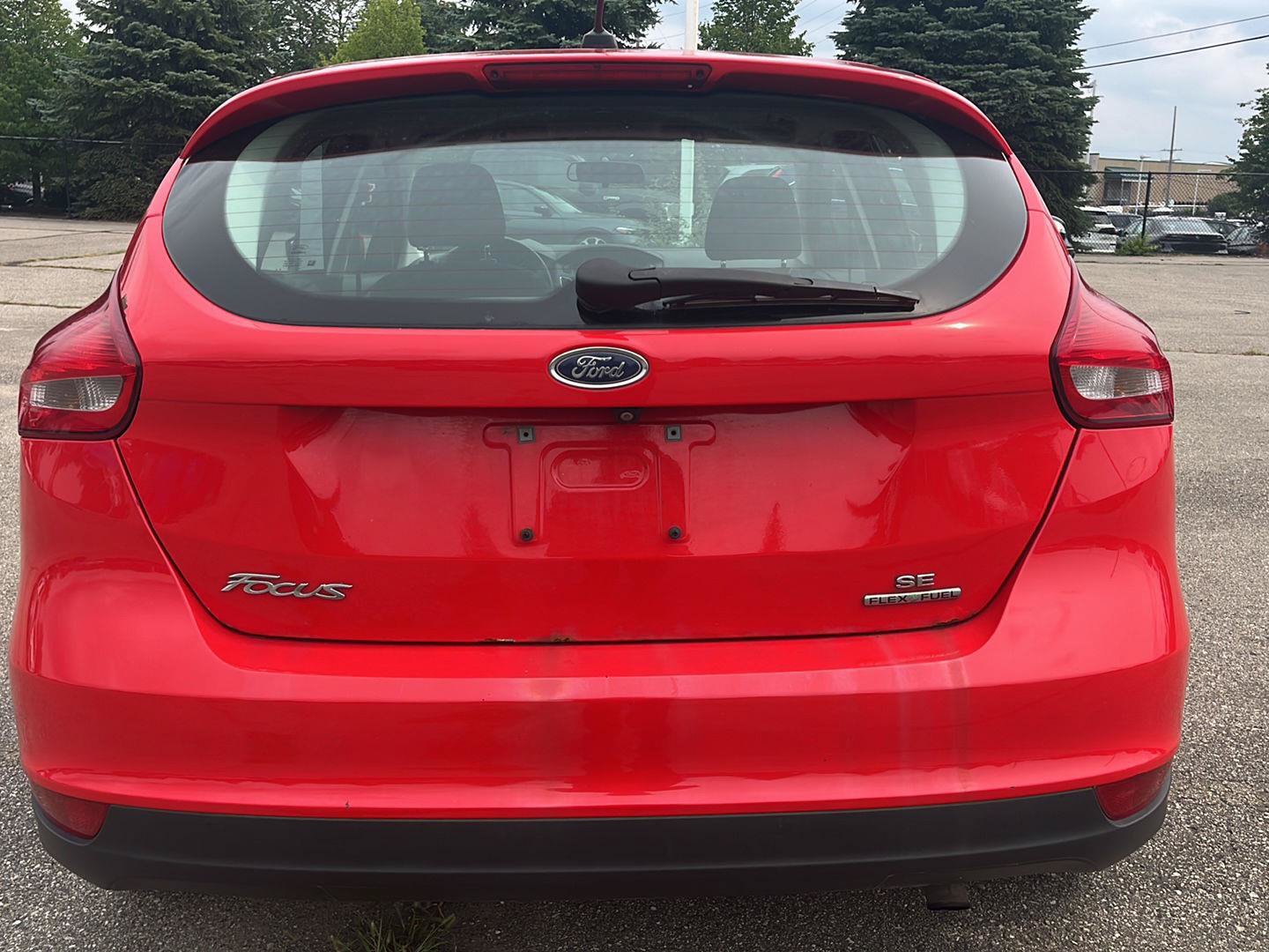 Used 2015 Ford Focus SE w/ Equipment Group 201A FWD image 31