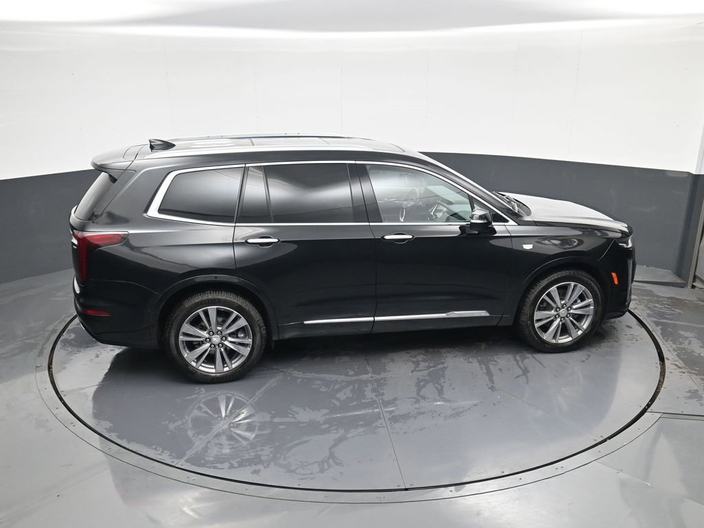 Used 2022 Cadillac XT6 Premium Luxury w/ Technology Package image 33