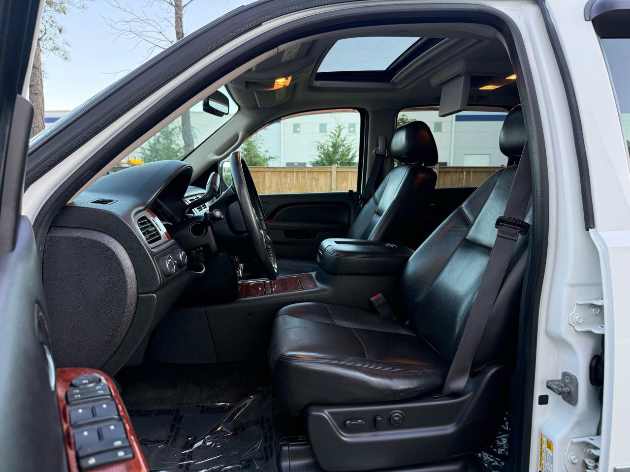Used 2013 Chevrolet Suburban LTZ AWD/4WD image 48