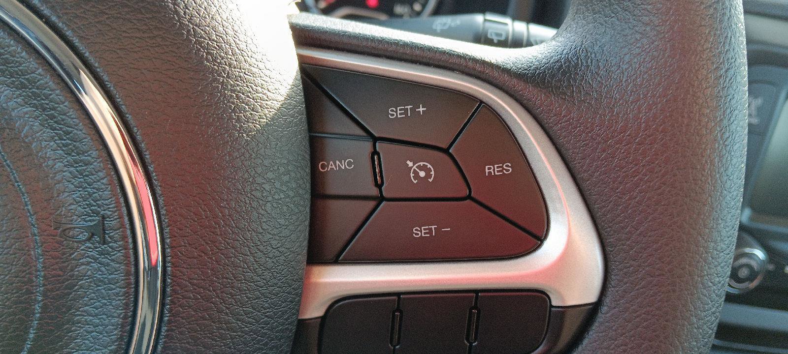 Used 2019 Jeep Renegade Sport image 15