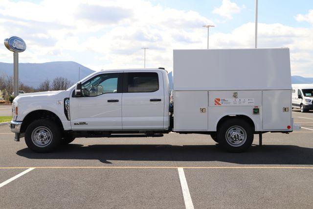 New 2026 Ford F350 XL w/ XL Chrome Package image 4