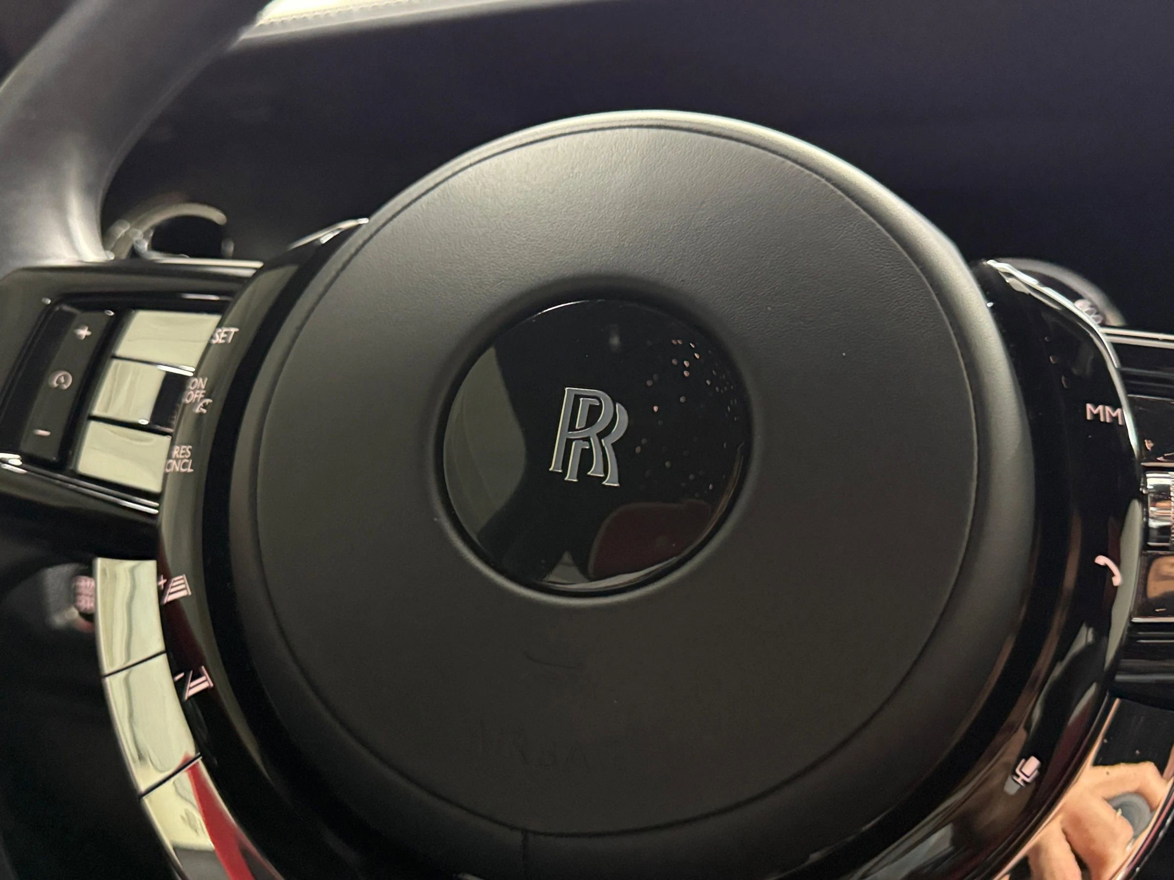 Used 2020 Rolls-Royce Cullinan image 18