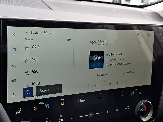 Certified 2025 Lexus NX 350h AWD w/ Accessory Package (2T) image 18