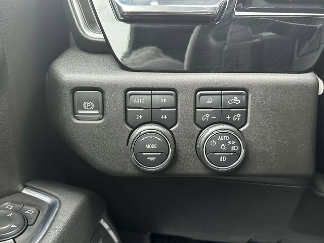 Used 2024 Chevrolet Silverado 1500 RST image 18