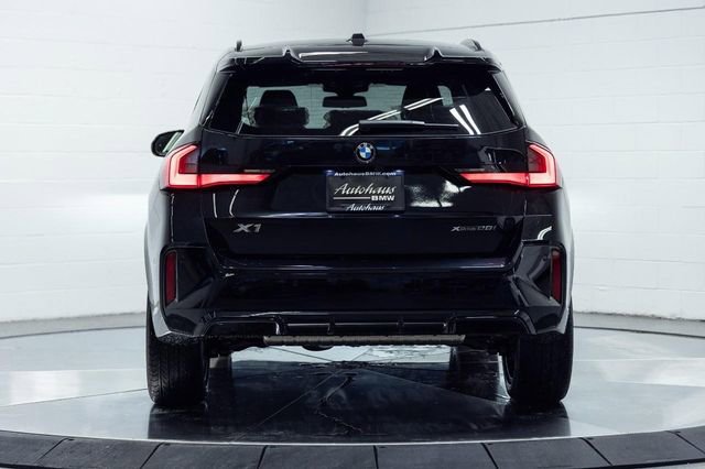 New 2026 BMW X1 xDrive28i AWD/4WD image 10