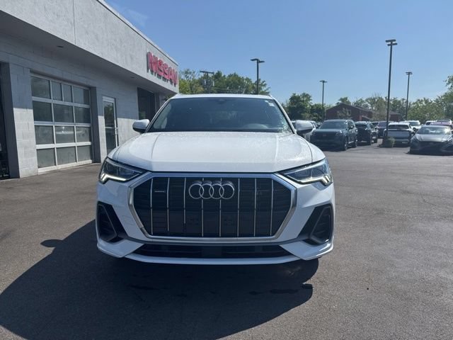 Used 2024 Audi Q3 2.0T Premium AWD/4WD image 6