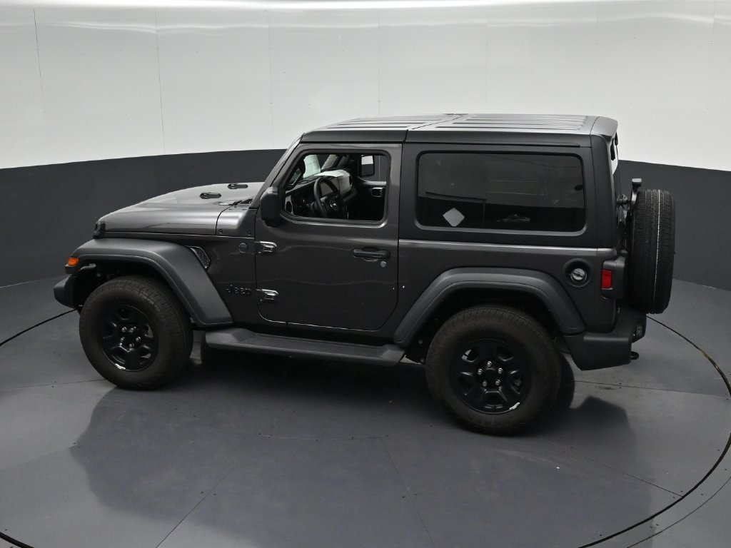 Used 2026 Jeep Wrangler Sport AWD/4WD image 22