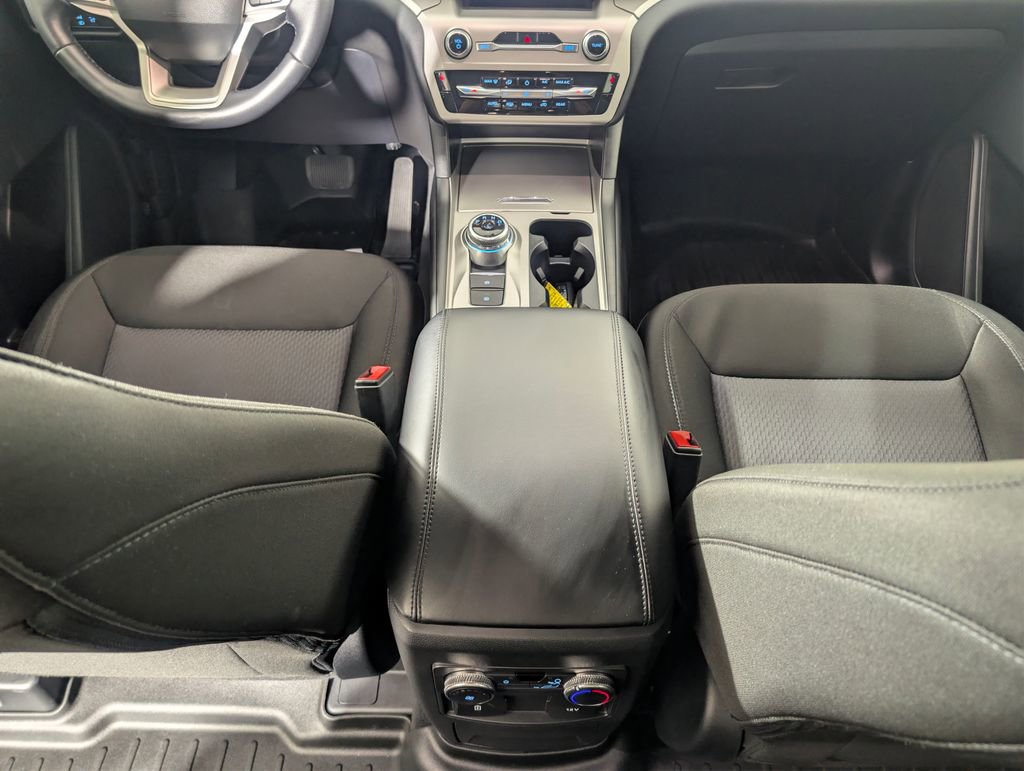 Certified 2022 Ford Explorer XLT image 16
