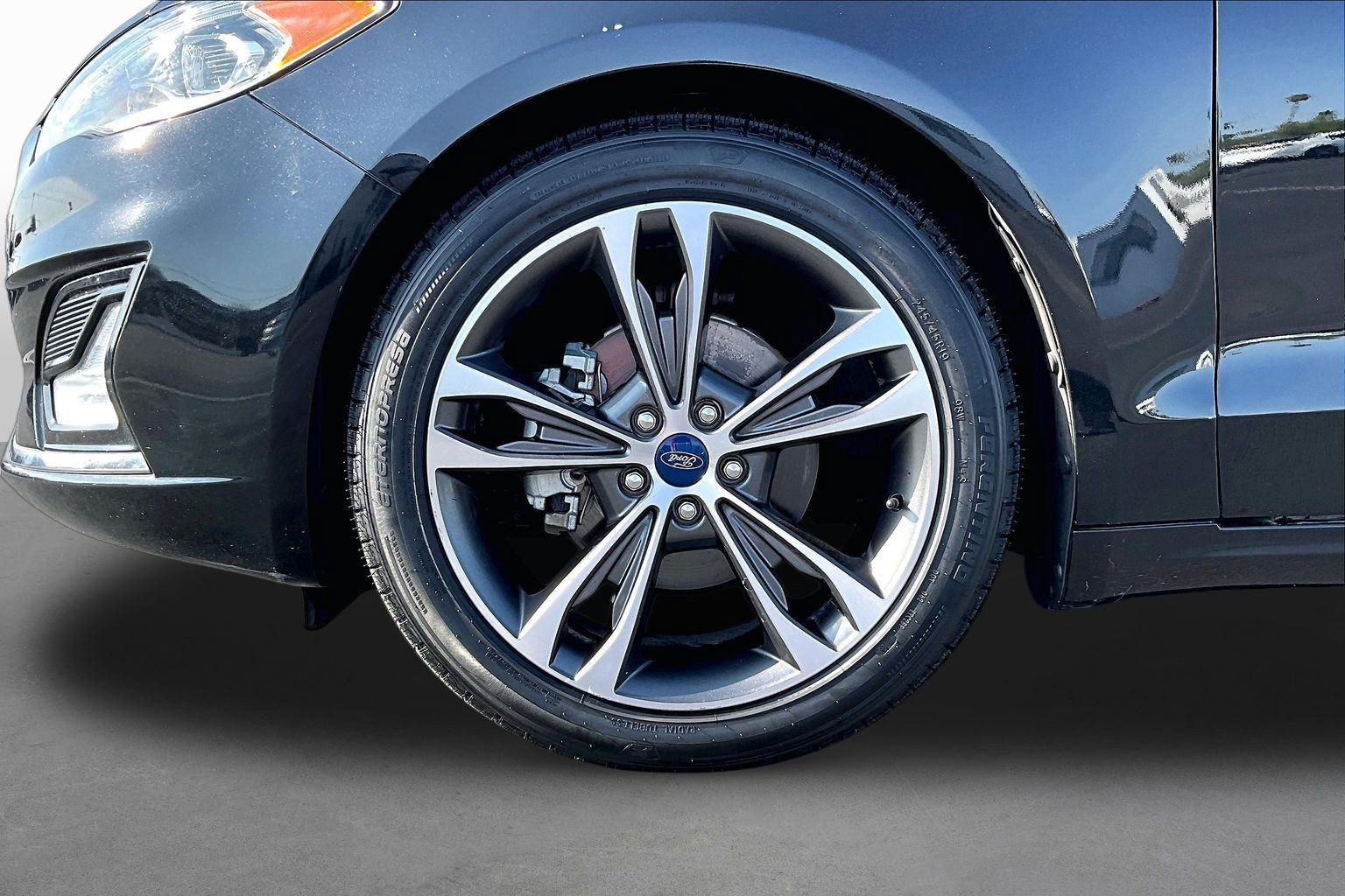 Used 2019 Ford Fusion Titanium AWD/4WD image 6
